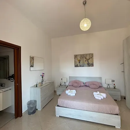 Bed & Breakfast Il Tulipano Free Private Parking Como