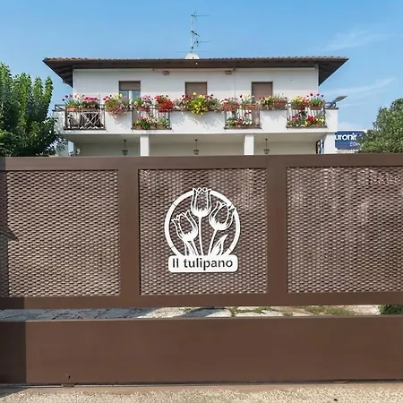 Il Tulipano Free Private Parking Bed & Breakfast Como